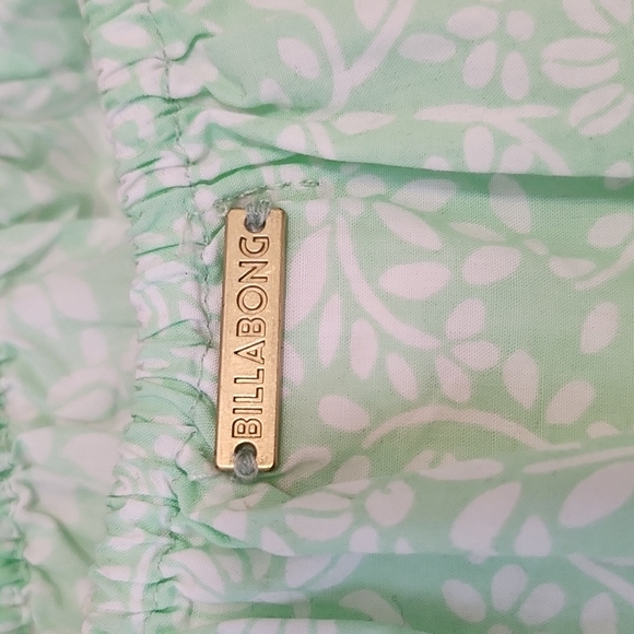 Billabong Top - Picture 9 of 9